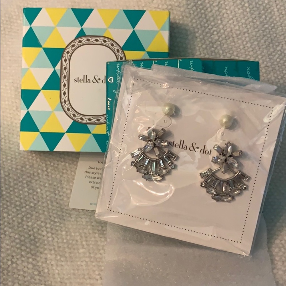 Stella & Dot starburst ear jacket